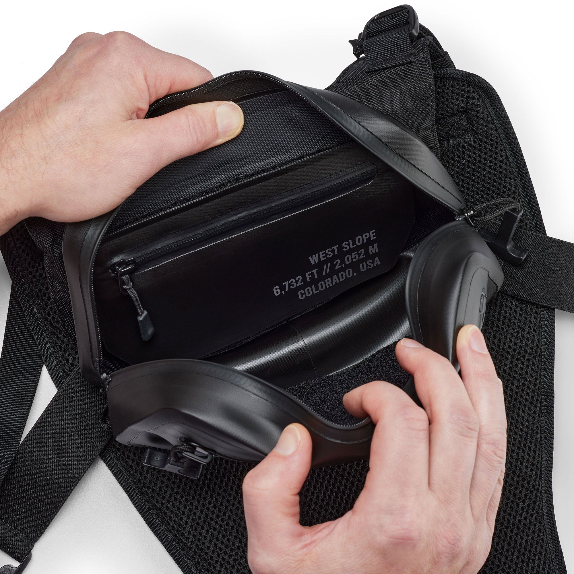 Aqua-X Waterproof Chest Pack – West Slope