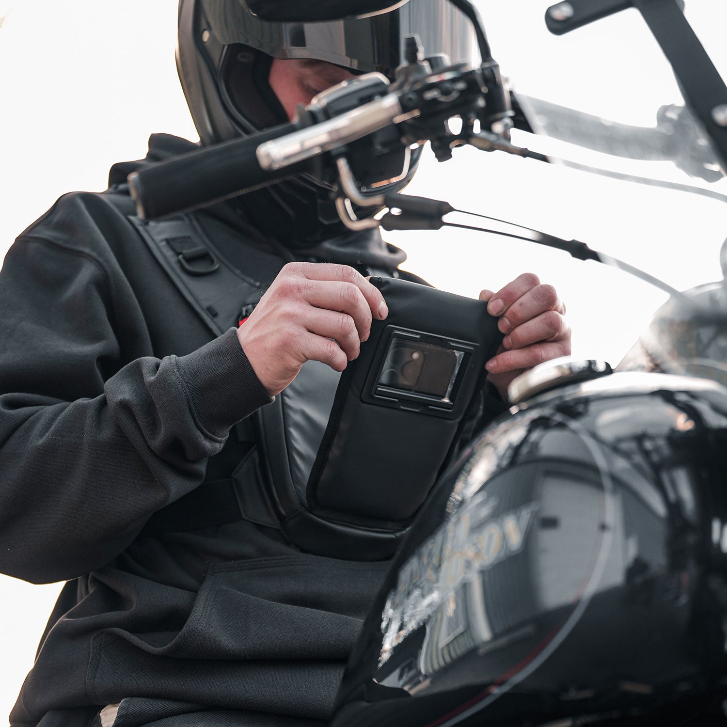 PRO-180 Slim Chest Pack - Storm White - West Slope